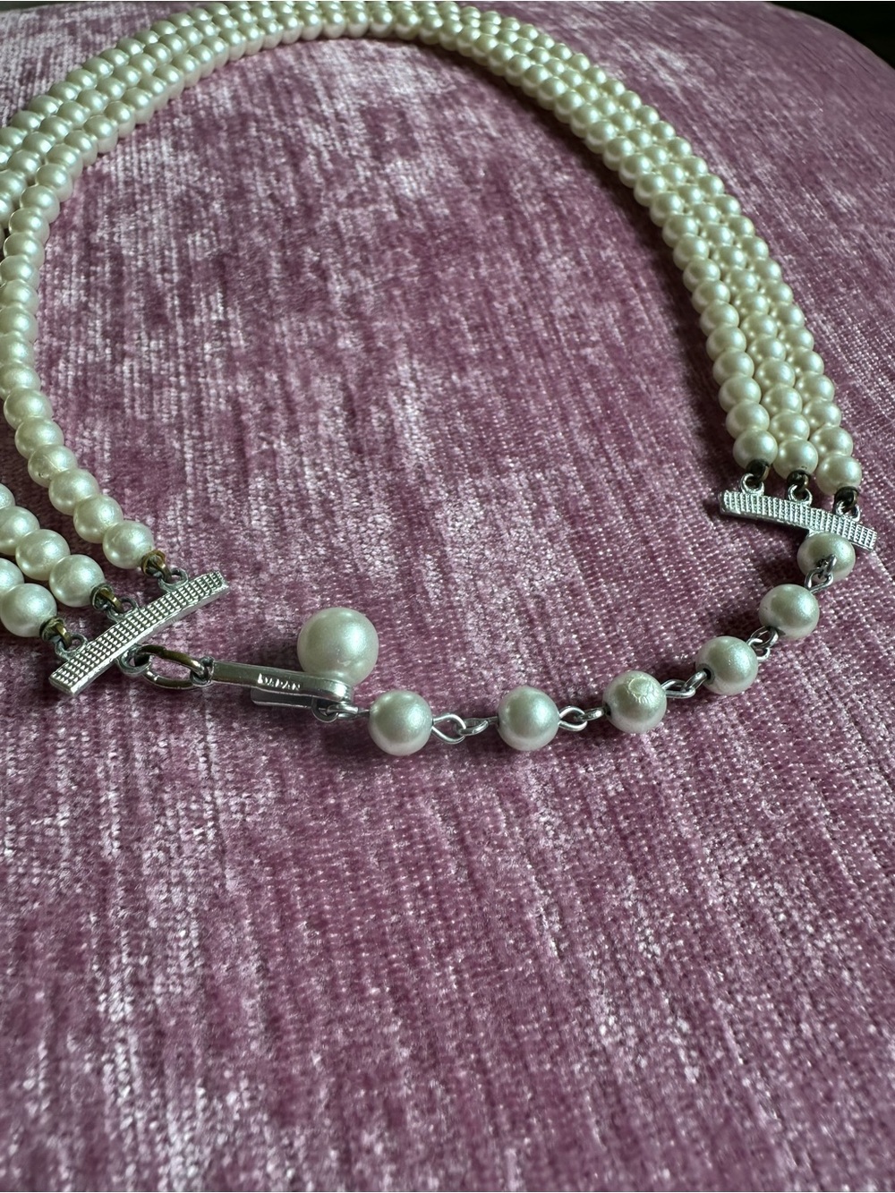 Vintage Pearl 3 Strand Choker Necklace Layered White Bridal Coquette Jewelery - Picture 4 of 10